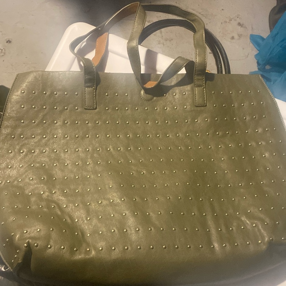 Studded gold green tote perfect condition